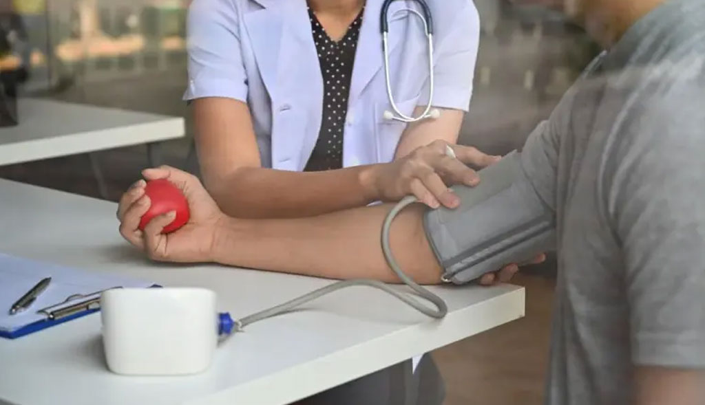 Dampak-Hipertensi-terhadap-Risiko-Stroke